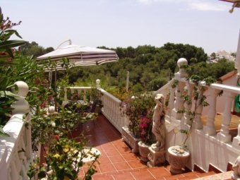 Villamartin property: Alicante property | 3 bedroom Semi-Detached 4219