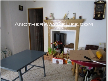 Algarinejo property: Granada property | 4 bedroom House 37976