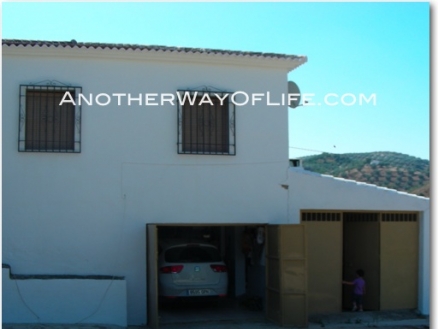 Iznajar property: House for sale in Iznajar, Spain 37997