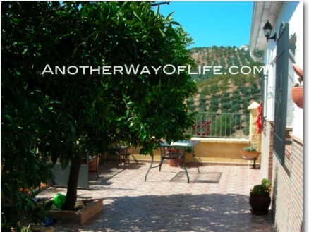 Iznajar property: House with 3 bedroom in Iznajar 37997
