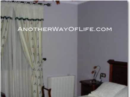 Iznajar property: Iznajar House 37997