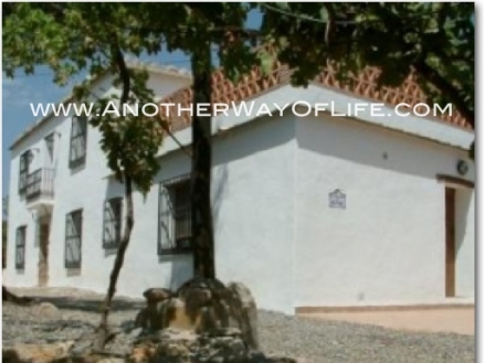 Orgiva property: House for sale in Orgiva, Spain 38010