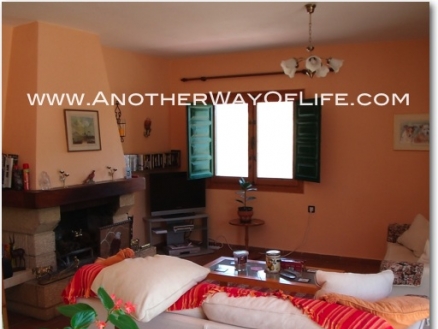 Juviles property: Granada property | 5 bedroom House 38023