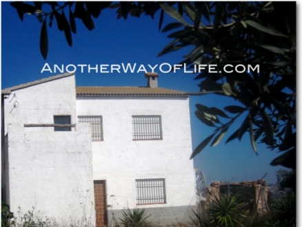 Iznajar property: House for sale in Iznajar 38031