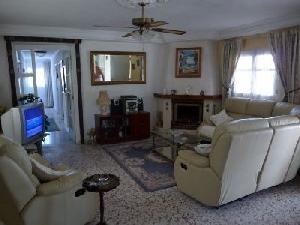 Hondon de las Nieves property: Villa for sale in Hondon de las Nieves, Spain 42029