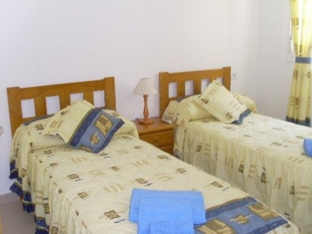 Apartment to rent in town, Alicante 46992
