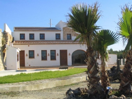 Finca for sale in town 48014