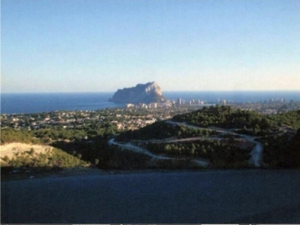 Land for sale in town 48017