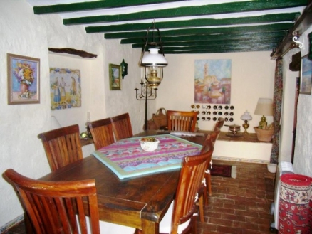 Finca with 6 bedroom in town 48019