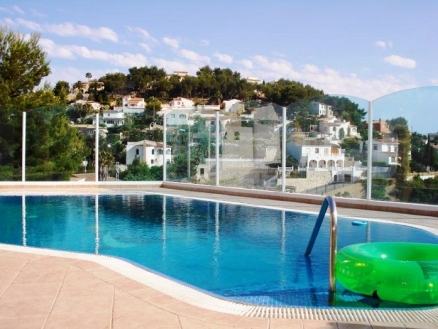 Villa for sale in town 48036