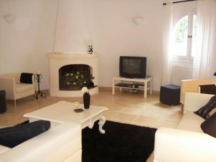 Alicante property | 4 bedroom Villa 48055