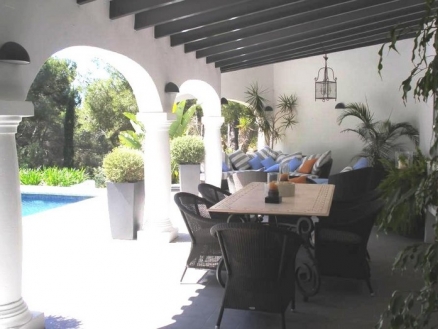 town Villa 48058