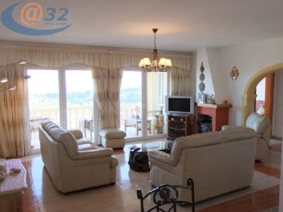 Villa for sale in town, Spain 48130