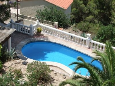 Villa for sale in town, Spain 48272