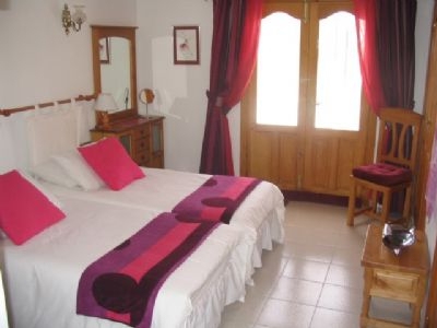 Villa&nbsp;with&nbsp;5&nbsp;bedroom&nbsp;in&nbsp;town,&nbsp;Spain&nbsp;48282