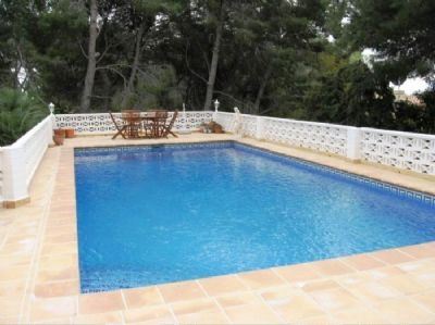 Villa for sale in town, Spain 48324