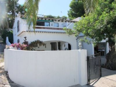 Villa for sale in town 48347