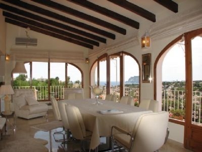 Villa for sale in town, Spain 48352