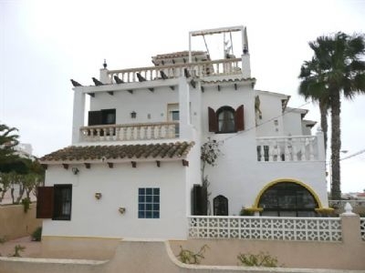 Villamartin property: Villa for sale in Villamartin 48631