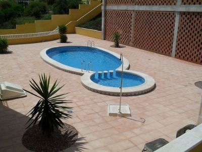 Apartment for sale in town, Spain 48649