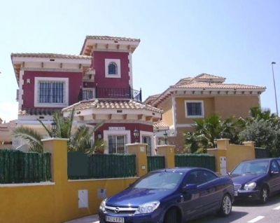 Villa&nbsp;for&nbsp;sale&nbsp;in&nbsp;town&nbsp;48656