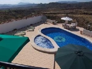 Villa with 4 bedroom in town 48956