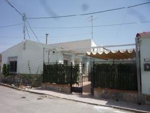 House for sale in town 49179
