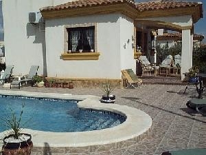 Hondon de las Nieves property: Villa for sale in Hondon de las Nieves, Spain 49399