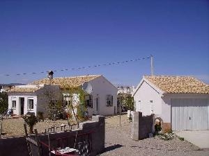 Villa for sale in town 49483