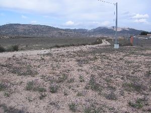 Pinoso property: Land with bedroom in Pinoso 49538