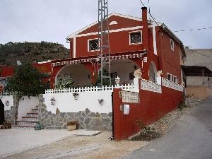 Semi-Detached for sale in town 49597