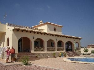 Pinoso property: Villa for sale in Pinoso 49624