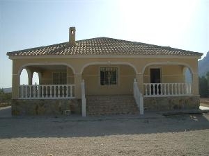 Pinoso property: Villa with 3 bedroom in Pinoso 49625