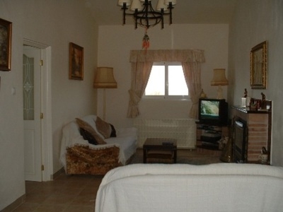 Aguaderas property: Farmhouse with 3 bedroom in Aguaderas, Spain 49845