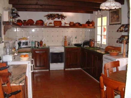 Villa for sale in town, Spain 51428