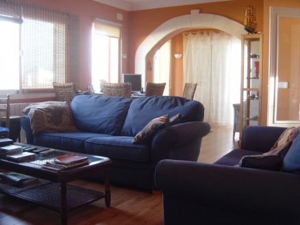 Villa for sale in town, Spain 51447
