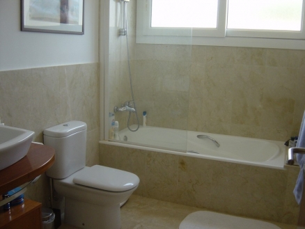 Villa with 3 bedroom in town 51451