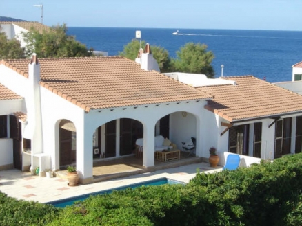 Villa for sale in town 51462
