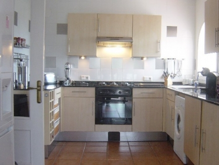 Villa for sale in town, Spain 51493