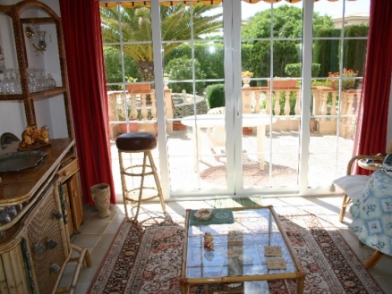 Villa for sale in town,  51507