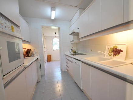Villa with 4 bedroom in town, Spain 52227