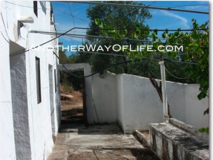 Iznajar property: Farmhouse with 3 bedroom in Iznajar 52404