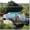 Villanueva De Tapia property: Farmhouse for sale in Villanueva De Tapia 52410