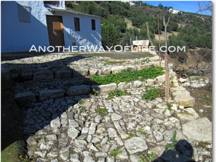 Iznajar property: Farmhouse with 4 bedroom in Iznajar 52423