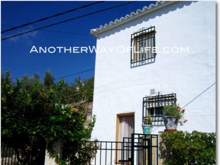 Villanueva De Algaidas property: Farmhouse for sale in Villanueva De Algaidas 52425