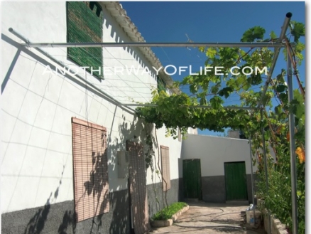 Montefrio property: Farmhouse for sale in Montefrio, Spain 52451