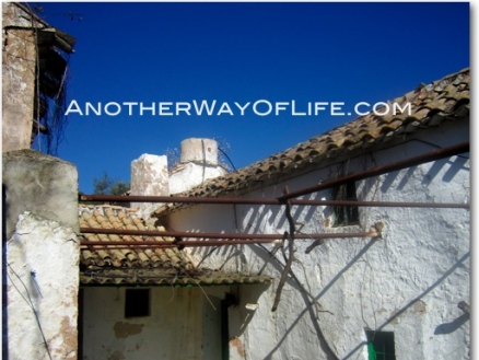 Iznajar property: Farmhouse for sale in Iznajar, Spain 52500