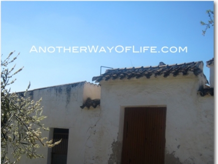 Iznajar property: Iznajar, Spain | Farmhouse for sale 52511