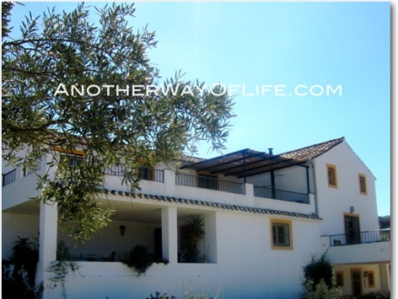 Iznajar property: Farmhouse for sale in Iznajar, Cordoba 52525