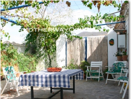 Orgiva property: Farmhouse with 4 bedroom in Orgiva, Spain 52542
